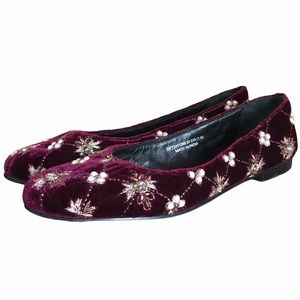 D:Fuse Scandinavia Velvet Beaded Flats
